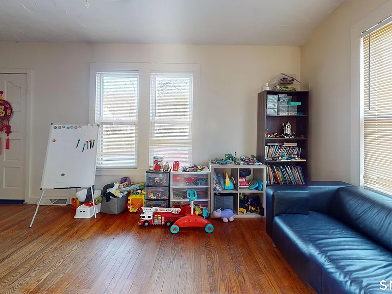 37 Landin St #A — Photo 22