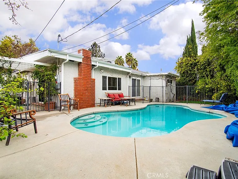 5352 Geyser Ave — Photo 17