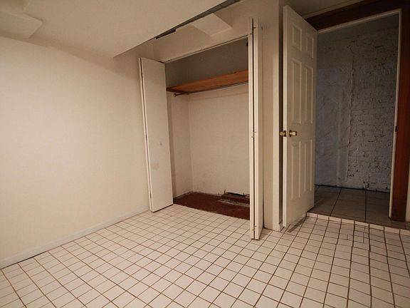 4th image of 706 S Claremont Ave #G