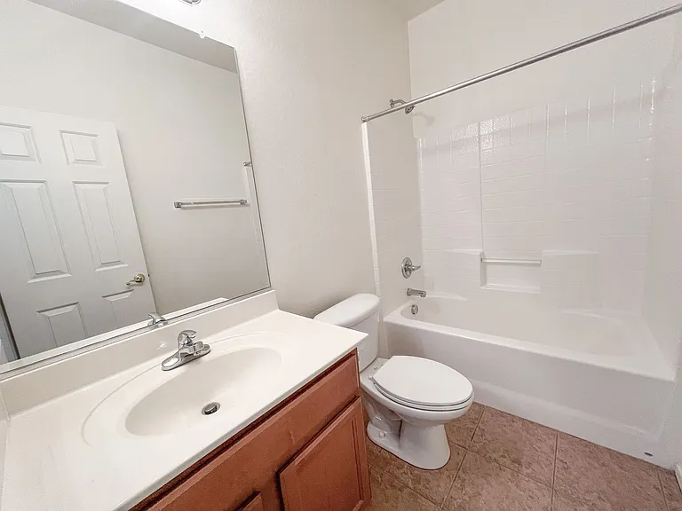 1715 Pinon Dr — Photo 10