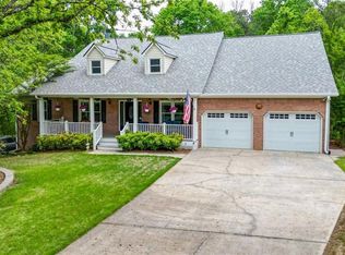 132 Picketts Creek Dr, Acworth, GA 30101