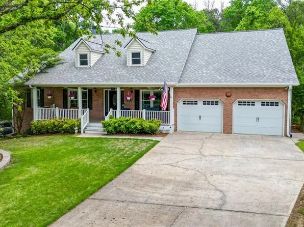 132 Picketts Creek Dr, Acworth, GA 30101