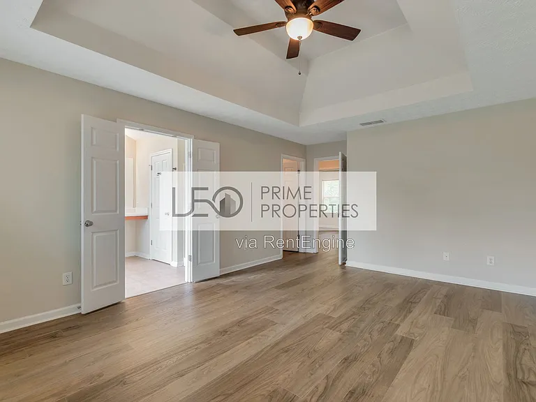 3168 Meadow Point Dr — Photo 10