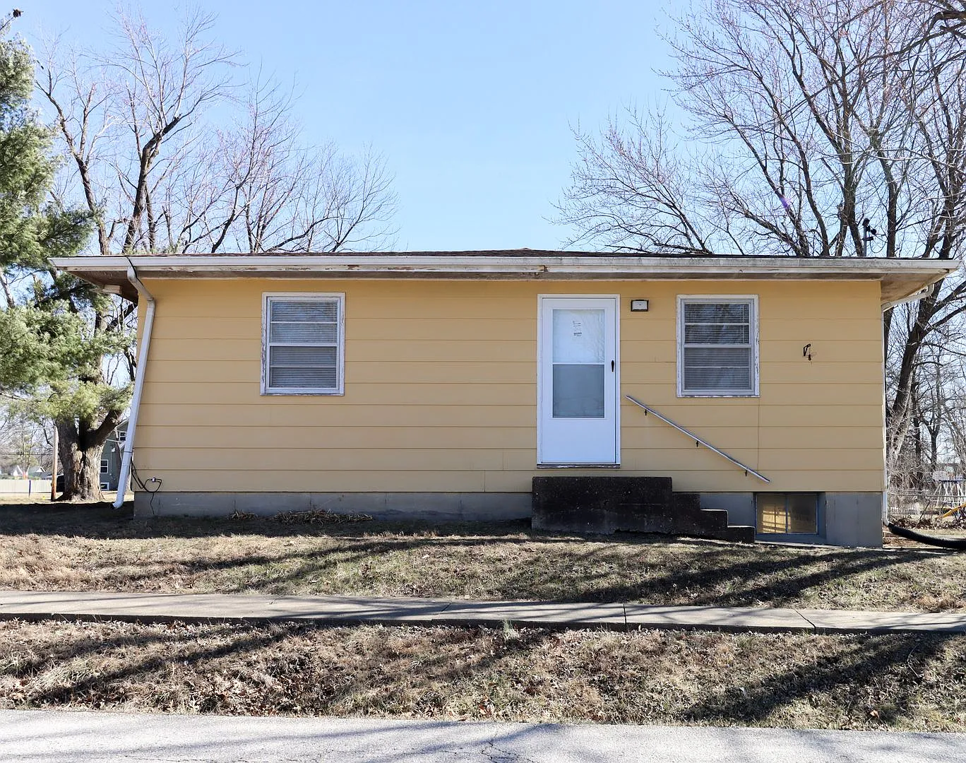 306 E Hwy 124 — Photo 1
