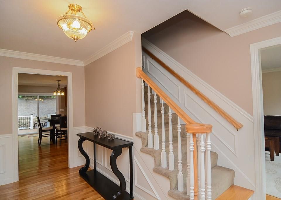 75 Little Pond Rd, Northborough, MA 01532 Zillow