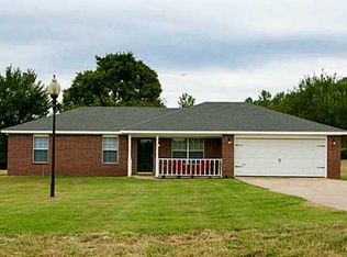 476568 E 1075th Rd, Muldrow, OK 74948