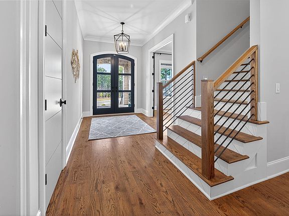3rd image of 458 Carolina Crossings Dr