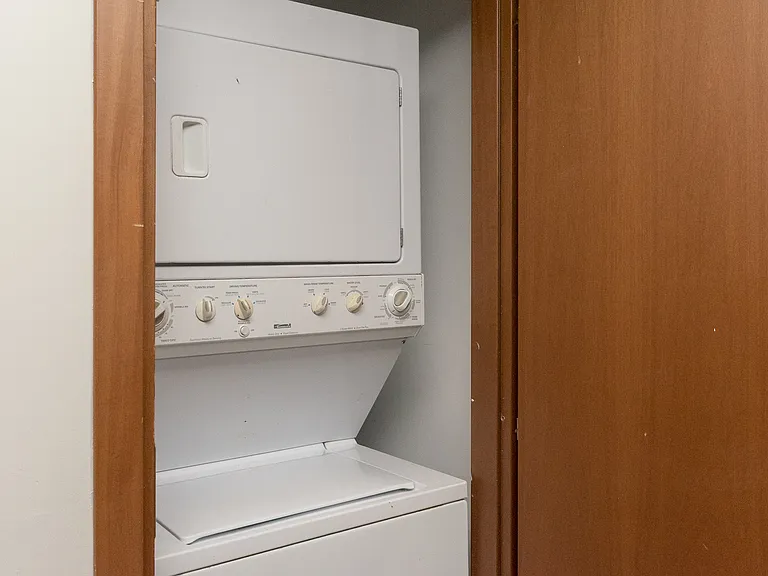 4906 N Springfield Ave #G — Photo 5