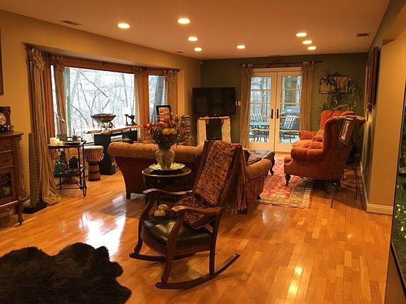 5th image of 28270 Herndonwood Dr