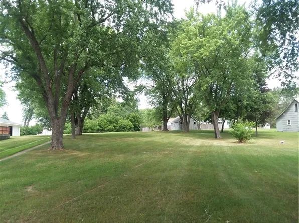 711 University Avenue, Colfax, WI 54730