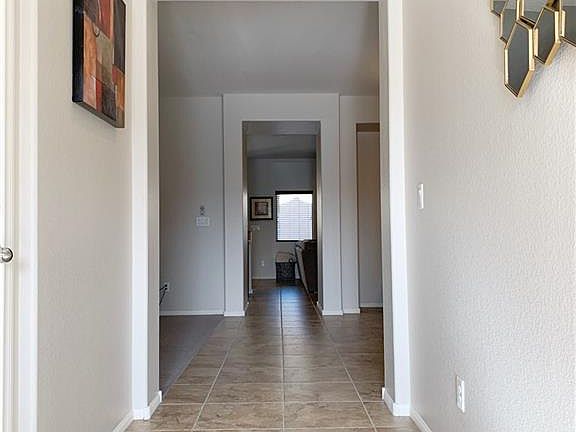 5th image of 208 Chino Ave