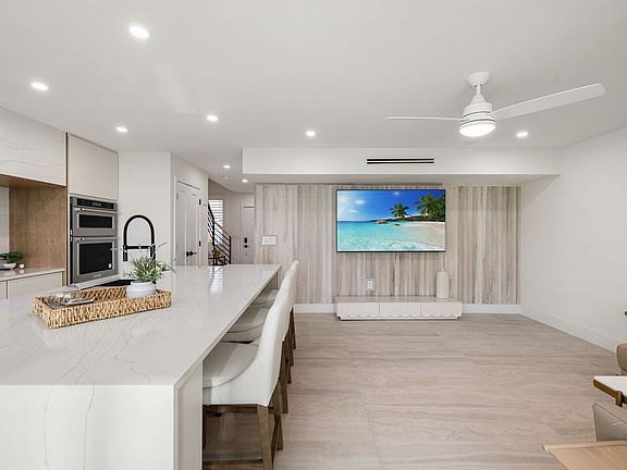 4th image of 6019 W Peppertree Way