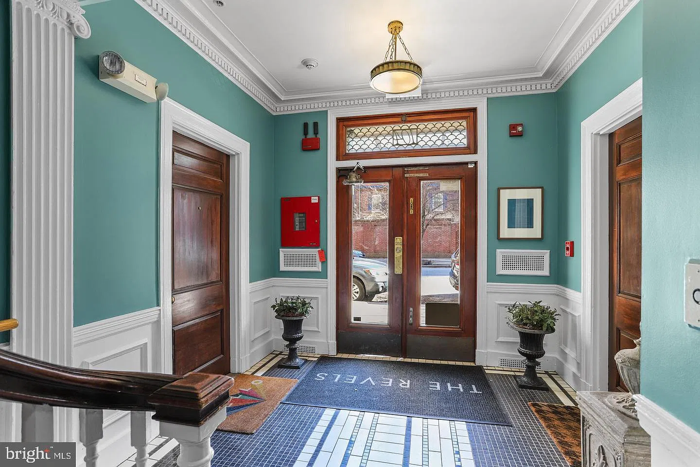 1 bed, 1.0 bath, 896 sqft, $1,700 — Photo 4