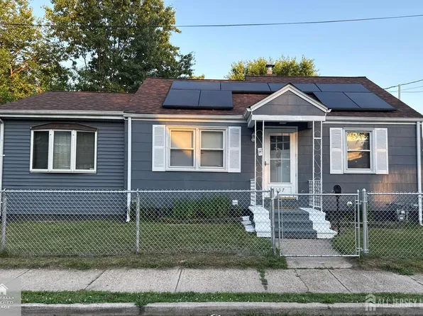 137 Edmund St, Hamilton, NJ 08610