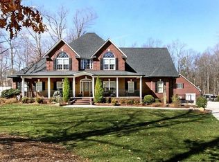 1004 Holland Oaks Dr, China Grove, NC 28023