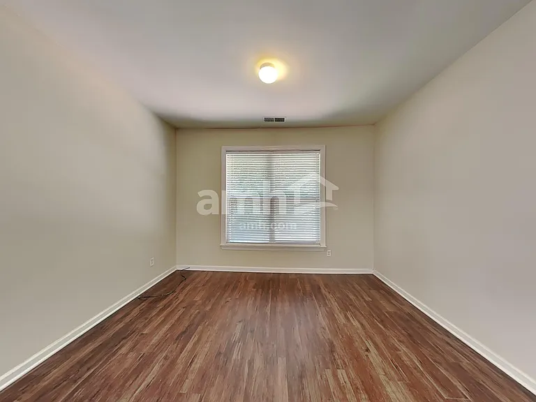 235 Grand Isle Ct — Photo 6