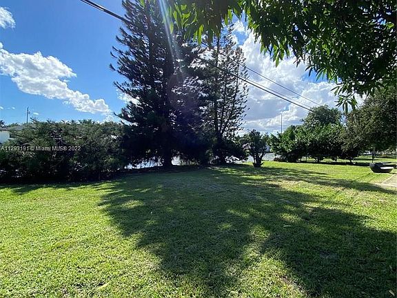 2nd image of 1160 Little River Dr #0