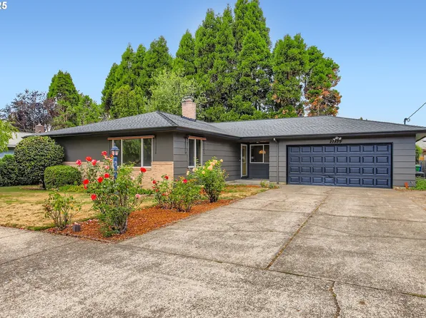 21339 SE Alder St, Gresham, OR 97030