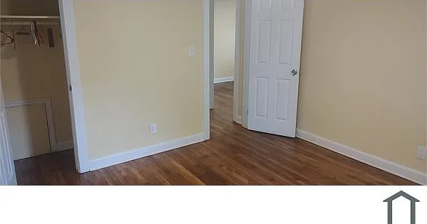 1368 Diamond Ave SE — Photo 10