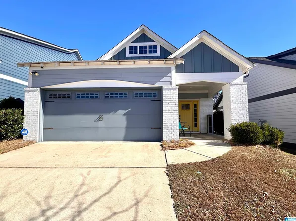 2718 Village Pl, Birmingham, AL 35211