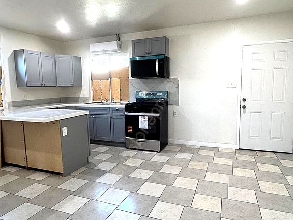 2nd image of 1789 Berkeley Ave #Adu