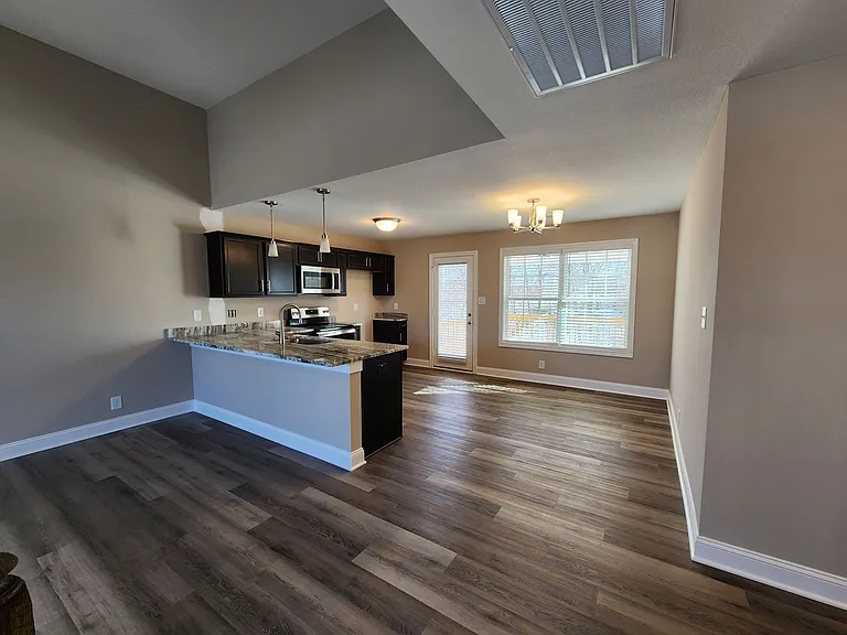 767 Boreal Way — Photo 3