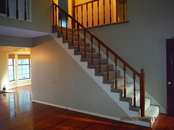 2nd image of 8549 Wedd St
