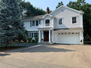 166 Vine Rd, Stamford, CT 06905