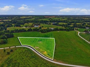 50 Meadow Lake Ln, Fayette, MO 65248
