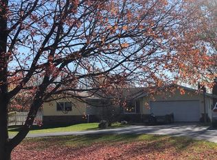 465 E 300 N, Angola, IN 46703