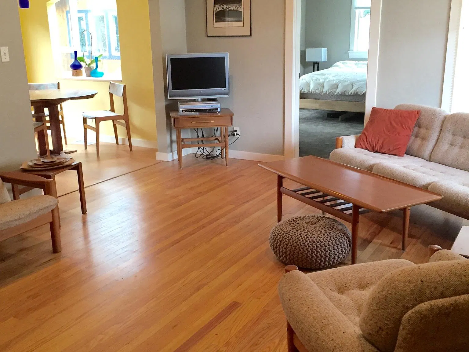 2 bed, 1500 sqft, $2,200 — Photo 4