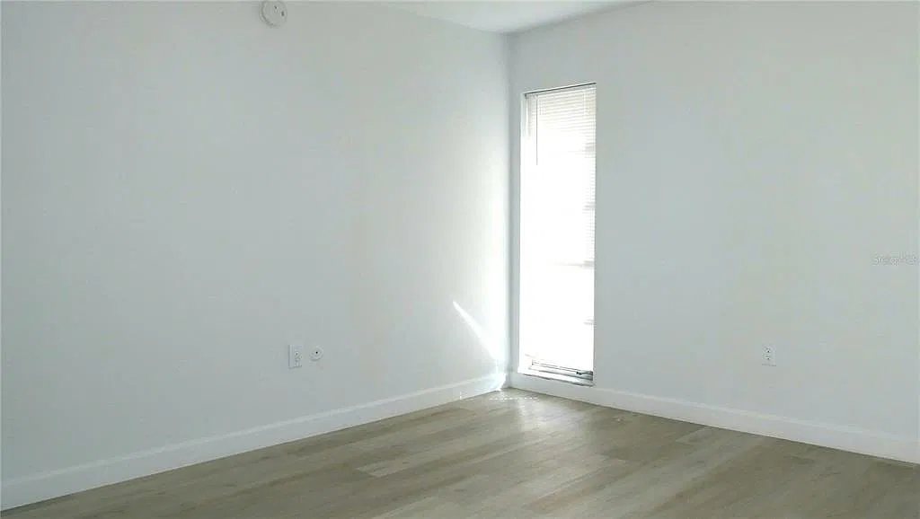 1 bed, 1.0 bath, 550 sqft, $1,275 — Photo 2