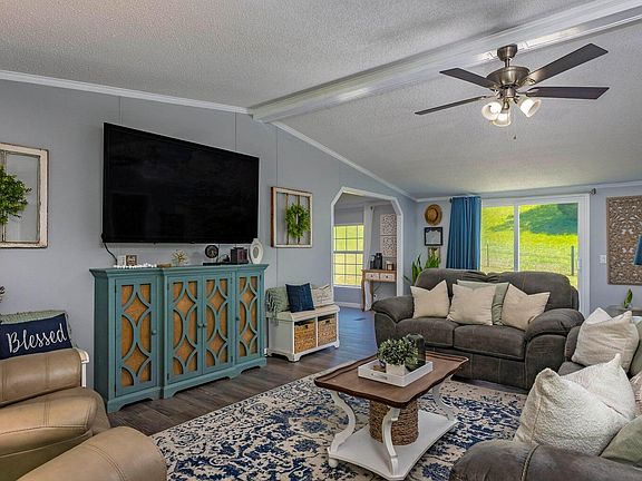 2nd image of 1355 Ideal Valley Rd