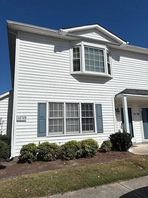 3830 Sterling Pointe Dr