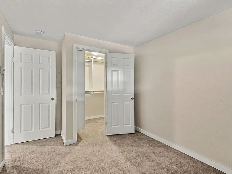 9200 Greenwood Ave N #107 — Photo 10