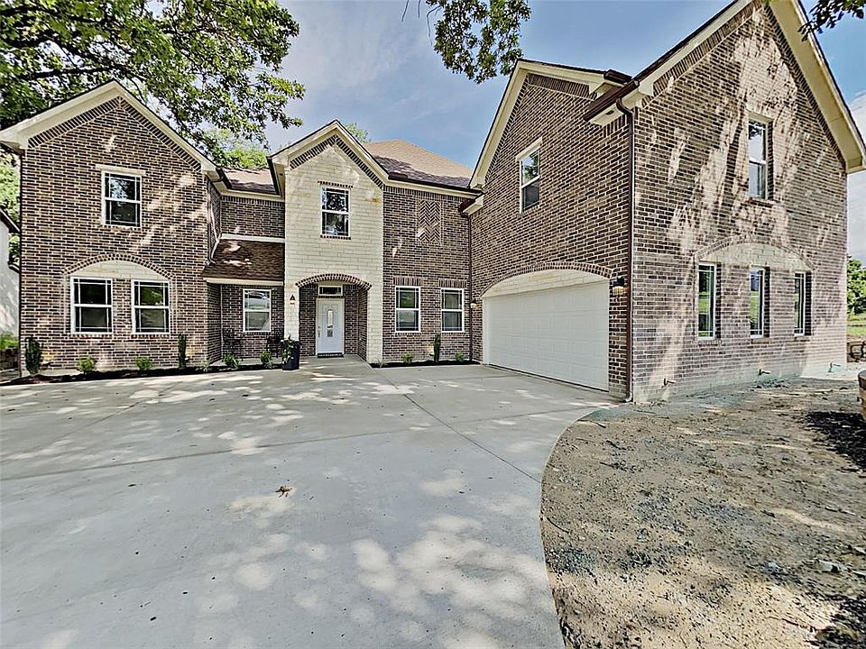 1st image of 1641 Carriage Creek Dr