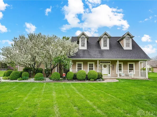 7660 Conservancy Rd, Germantown, OH 45327