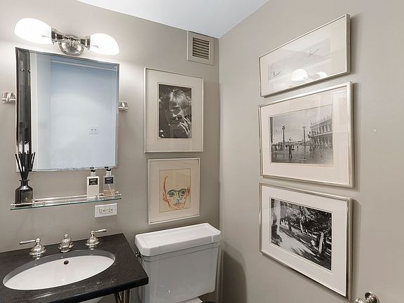 5th image of 40 E 84th St APT 16A