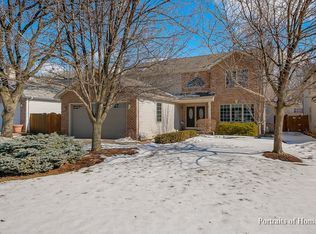 1N059 Papworth St, Carol Stream, IL 60188