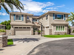 1372 E Lovebird Ct, Gilbert, AZ 85297