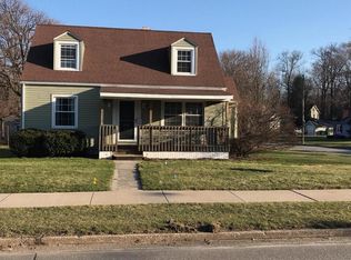3820 Iroquois Ave, Erie, PA 16511