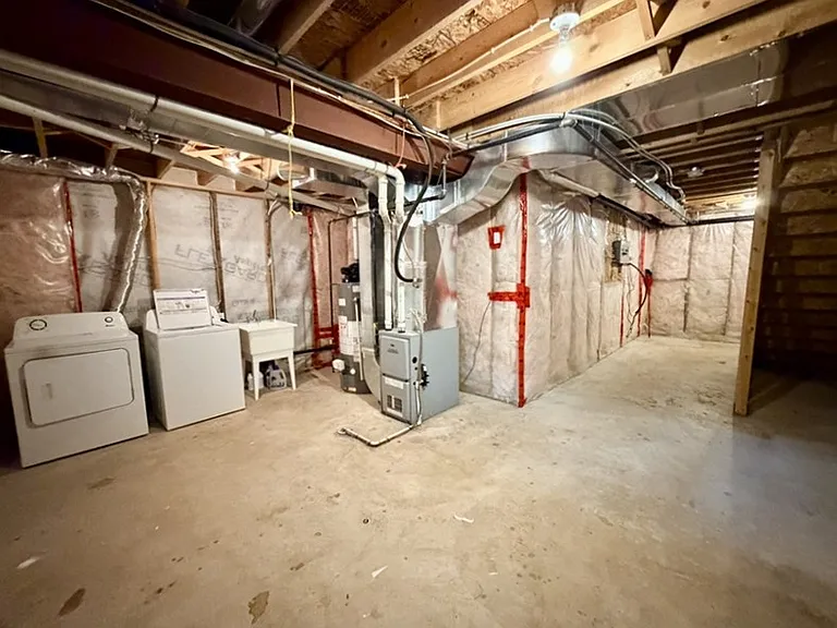 204 Alva St #20 — Photo 22