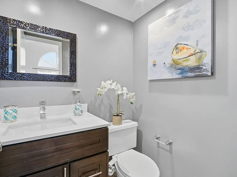 263 Sandstone Dr — Photo 18