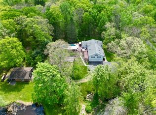 202 Millbrook Rd, Hardwick, NJ 07825
