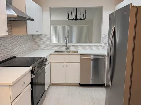 5021 Oak Hill Lane #123, Delray Beach, FL 33484