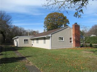 15 Harvester Rd #2, Fairfield, CT 06825