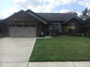 2757 Crescent Hill Dr NE, Corydon, IN 47112
