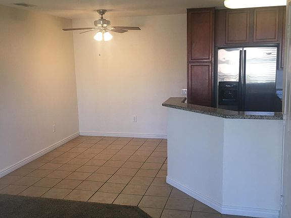 3rd image of 78650 Avenue 42 APT 710
