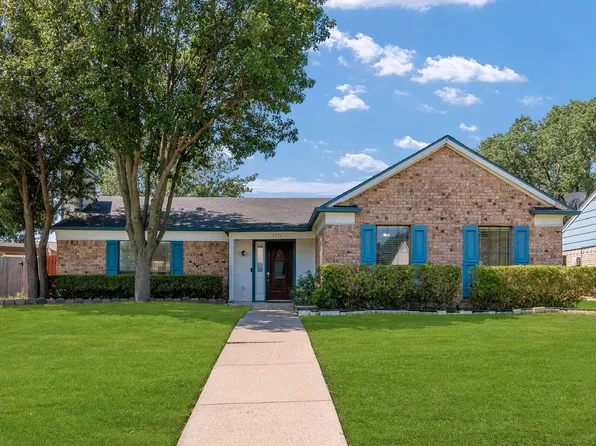2222 Meadow Ln, Garland, TX 75040