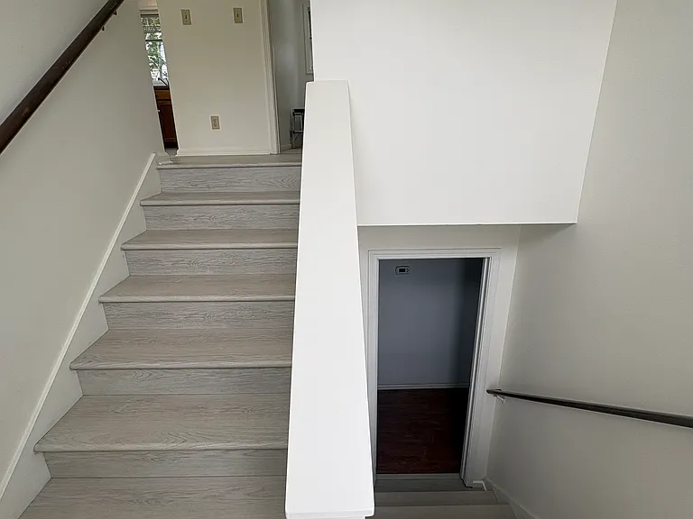 8058 Fauntleroy Way SW — Photo 14